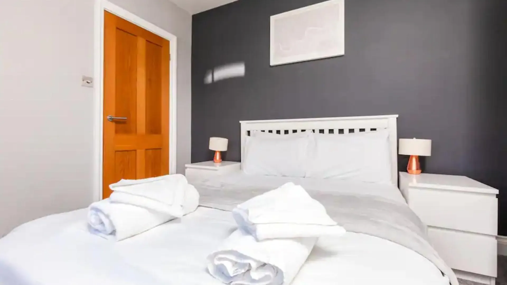 Apartment Modern And Stylish 2 Bedroom House In Brighton