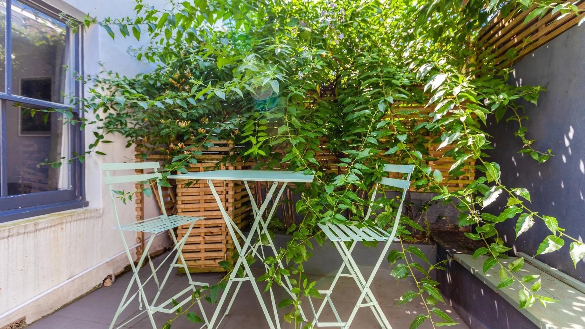 Modern And Stylish 2 Bedroom House In Brighton 0*,  United Kingdom