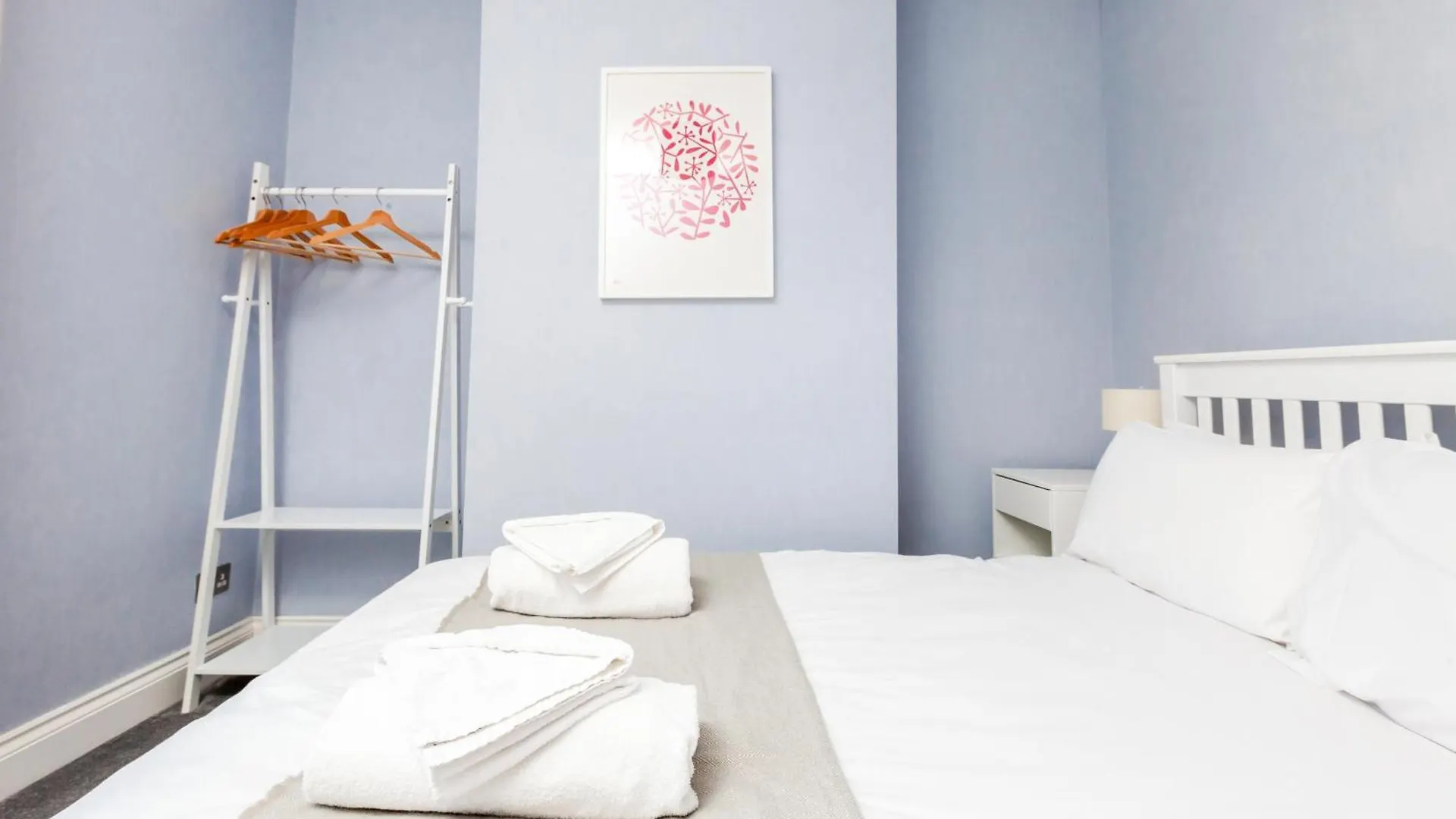 Apartment Modern And Stylish 2 Bedroom House In Brighton